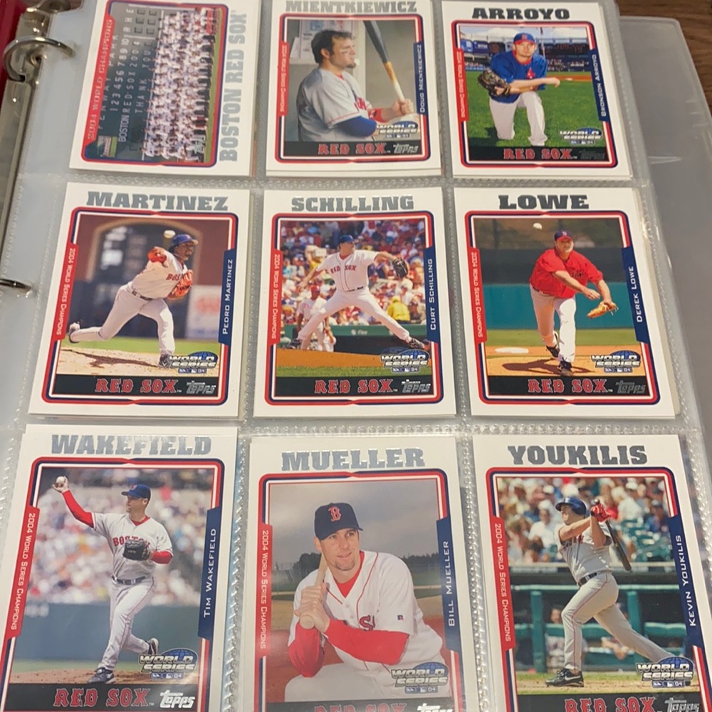 Authentic!! ENTIRE 2004 Red Sox team!